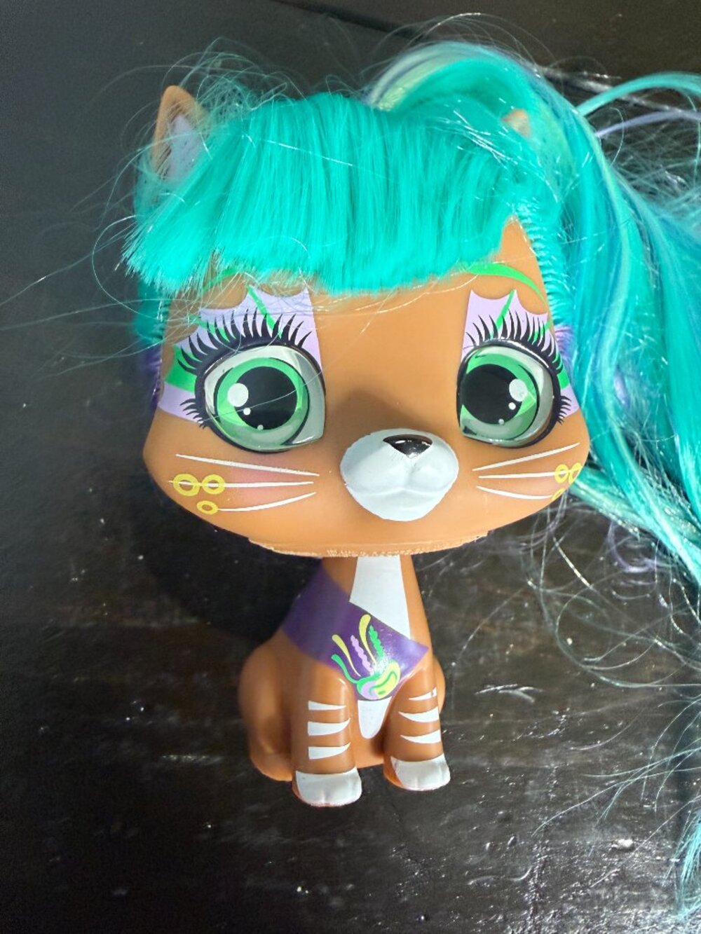 I Love VIP Pets Cat Figure Long Blue Hair Styling Pet Toy Doll Collectible